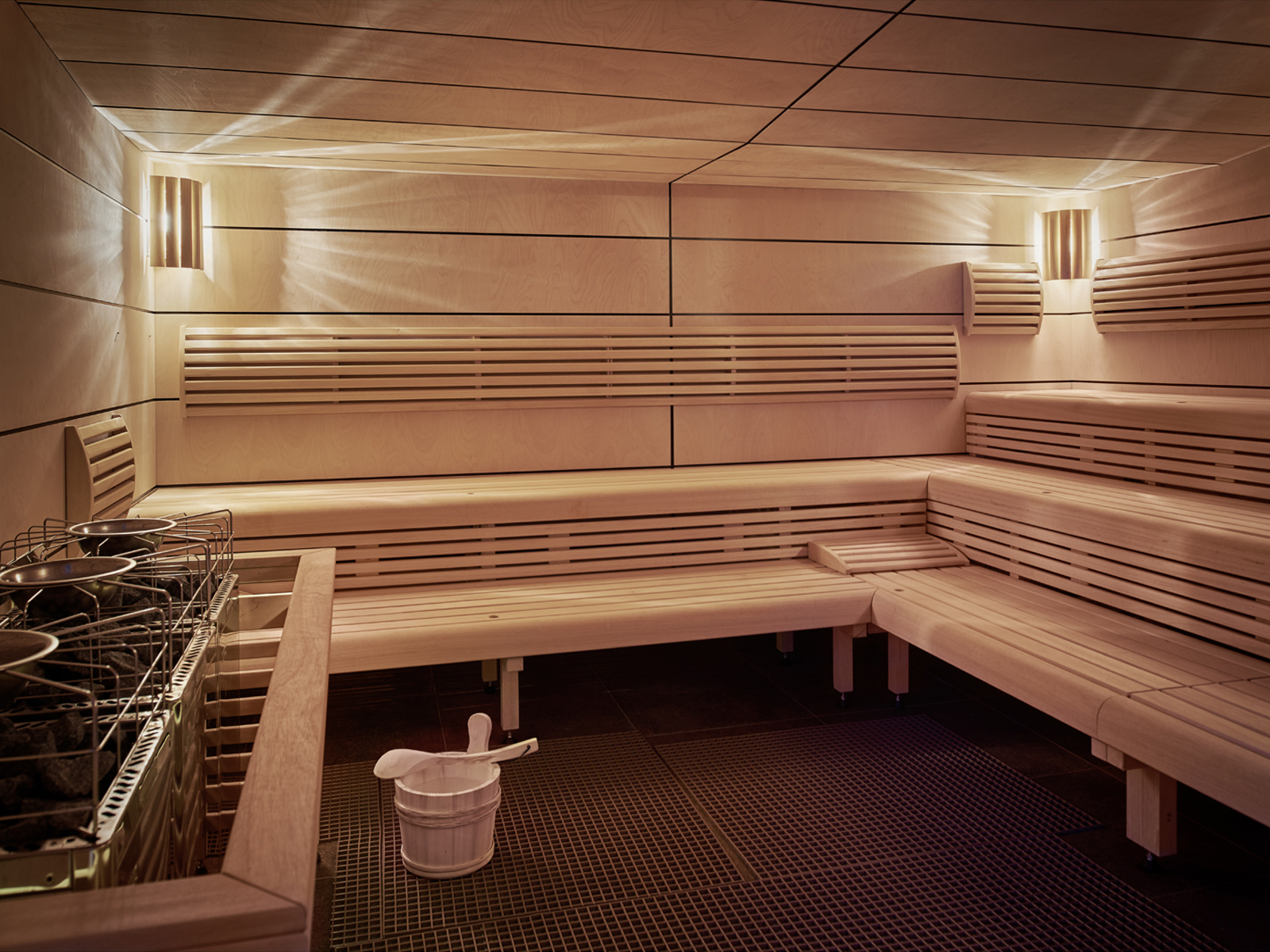 Sauna v SCENE Wellness